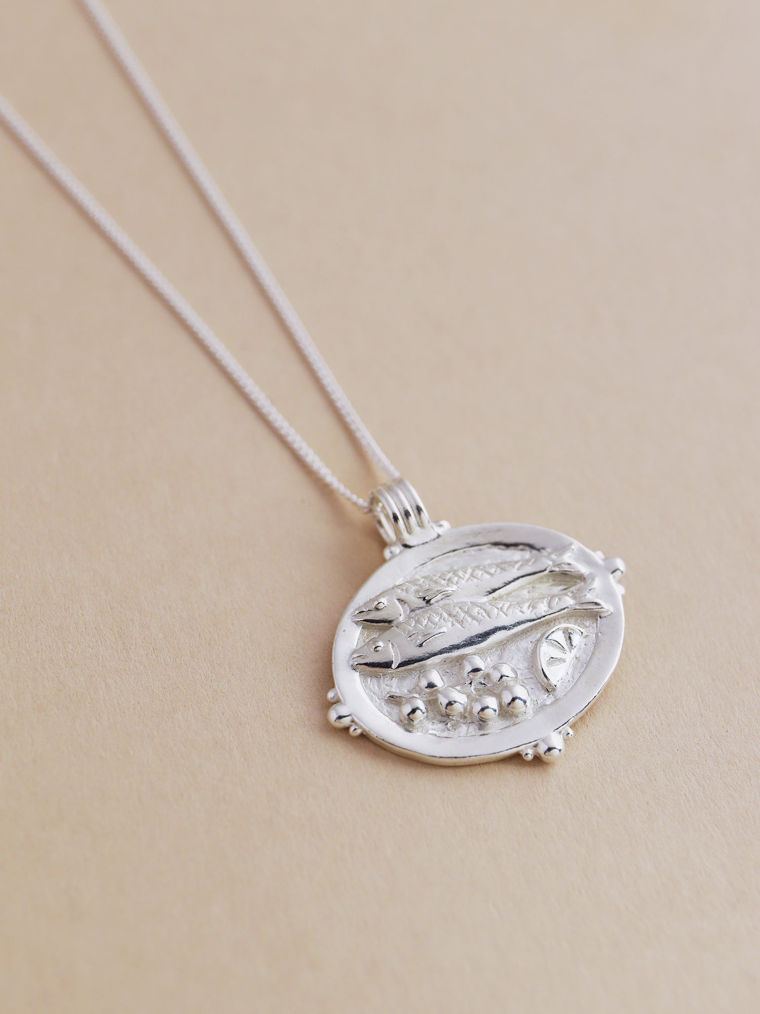 Fish, tomatoes & lemon on plate style necklace. Made from recycled sterling silver with optional 24k gold-plated vermeil. Handmade in the UK by Wolf & Moon.