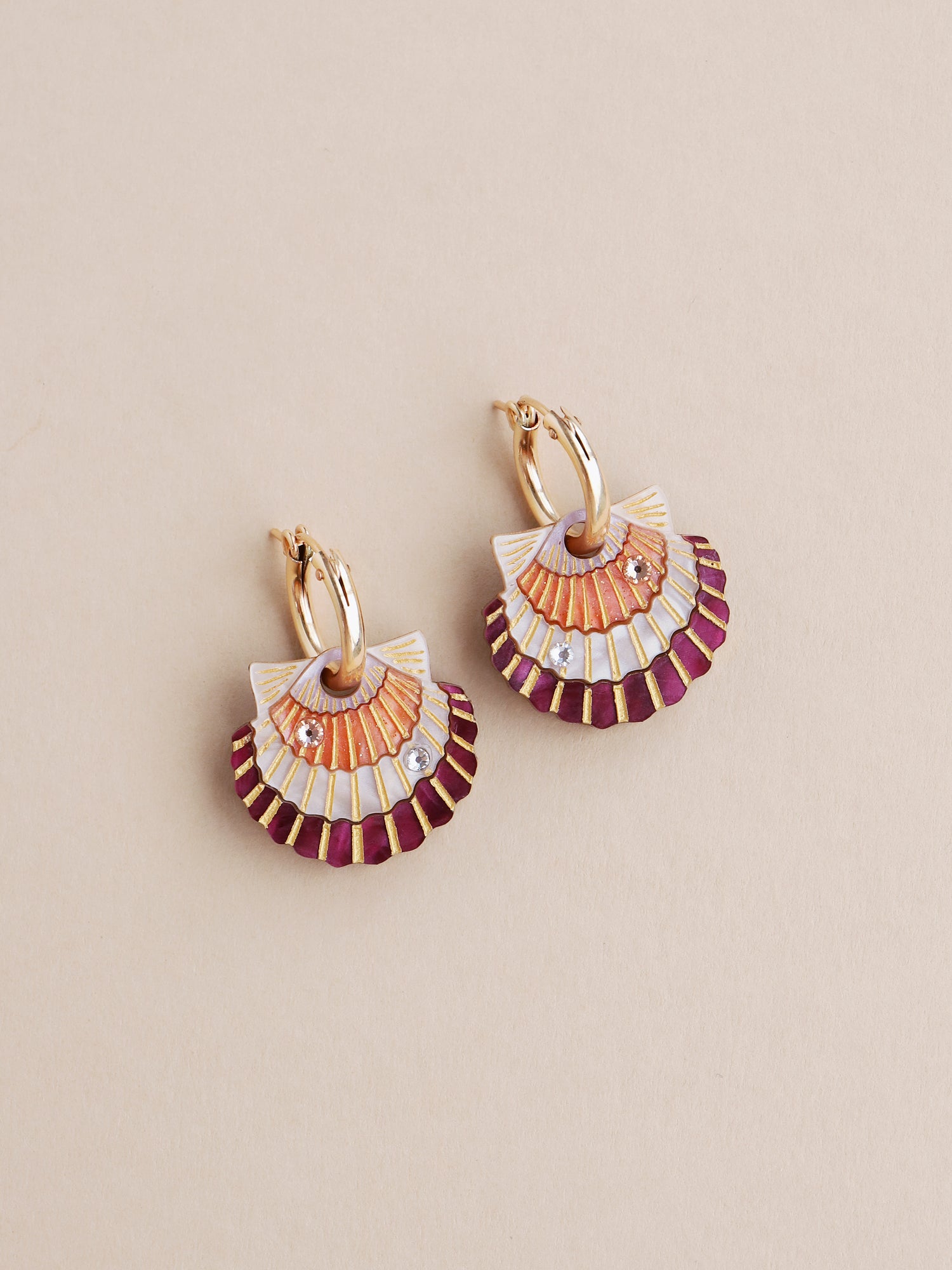 Peach & cream scallop shell hoop earrings. Made from acrylic with high quality glass crystals and 14k gold-filled findings & chain. Handmade in the UK by Wolf & Moon.