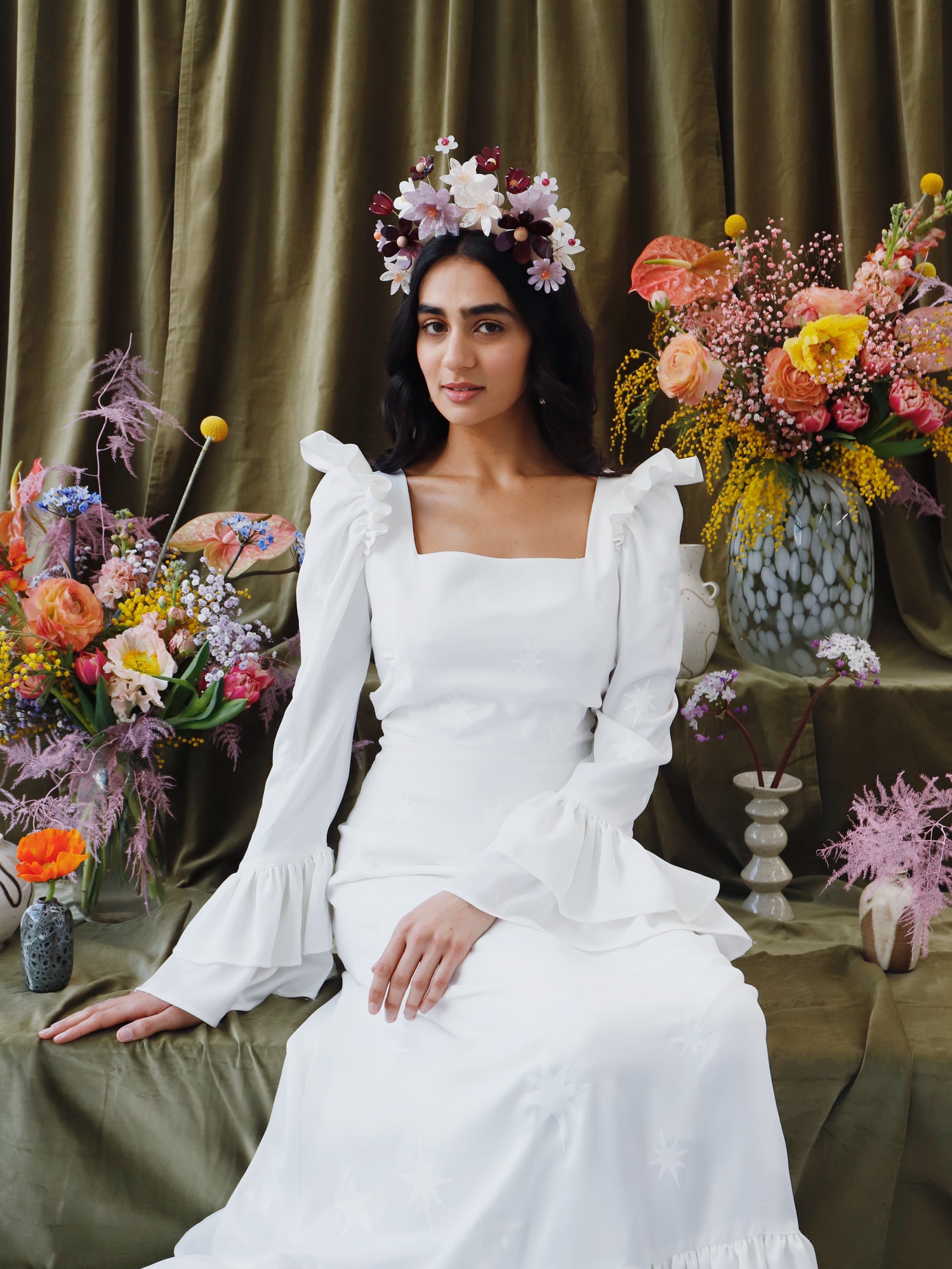 Hand-formed flower acrylic headpiece. Made from acrylic, FSC approved wood with gold-tone or black metal hair combs. Handmade in the UK by Wolf & Moon.